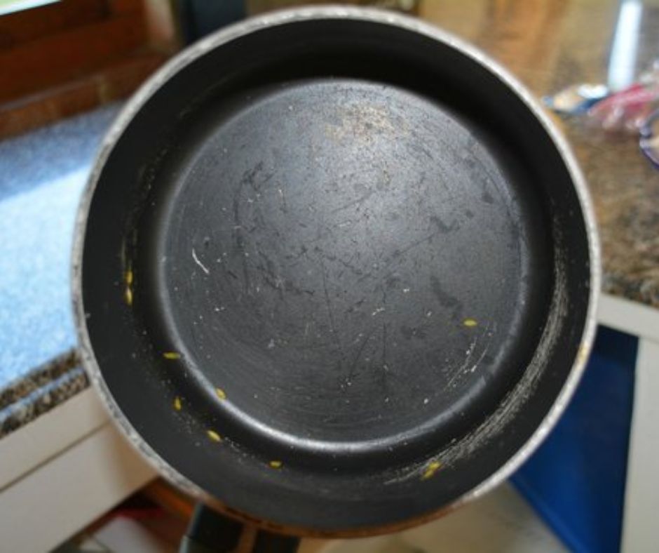 Cách sử dụng chảo đá chống dính bền lâu