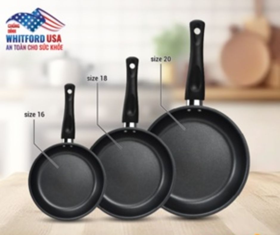 Chảo chống dính Goldsun dễ vệ sinh và bảo quản.