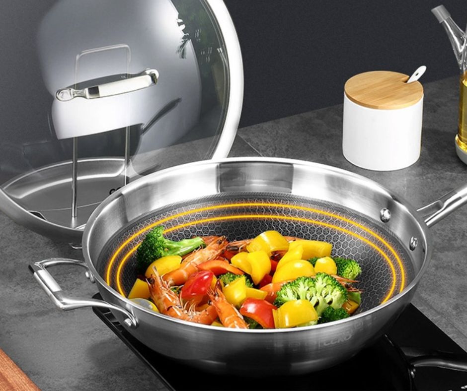 Cấu trúc tổ ong giúp giảm ma sát và chống trầy xước khi sử dụng.