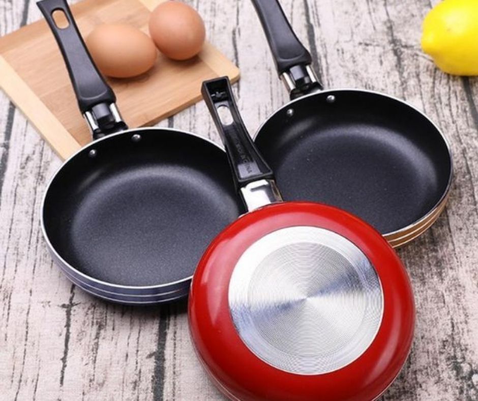 Chảo mini chống dính nhỏ gọn nhưng vẫn đảm bảo độ bền và an toàn