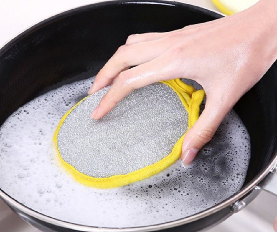 Mẹo xử lý chảo chống dính mới để không bị bong tróc lớp phủ